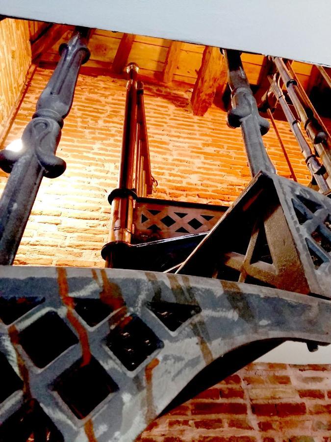 La Fermette Des Grains Dores Lafrancaise